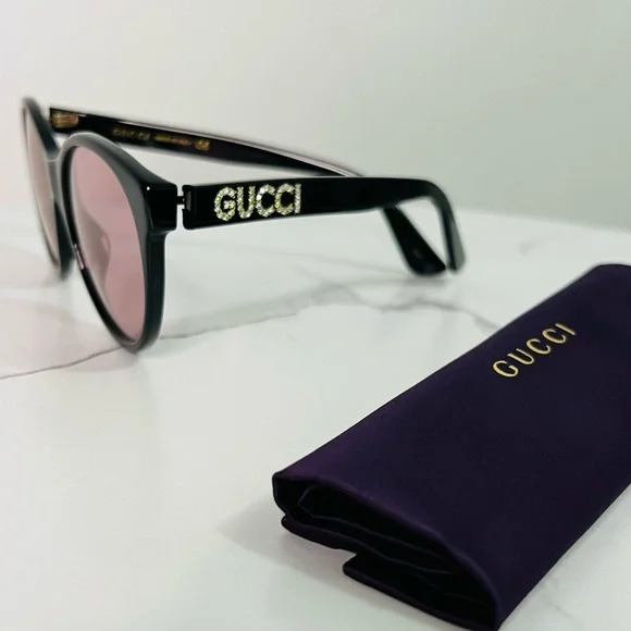 Gucci | Accessories | Gucci Black Glitter Sunglasses | Poshmark display picture 3